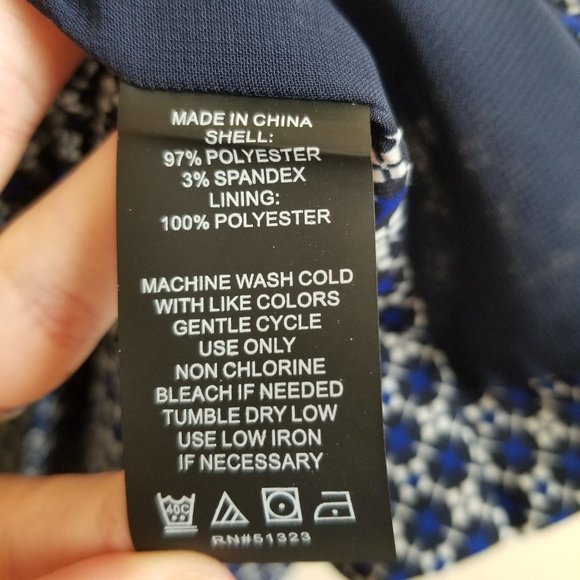 Vince Camuto Halter Neck Blue with Mint trim Printed Blouse S - Picture 4 of 6